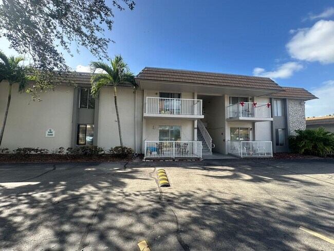 Building Photo - FAST APPROVAL !  1 bed 1 bath at green tee...