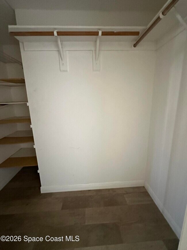 Building Photo - 2709 Golf Lake Cir