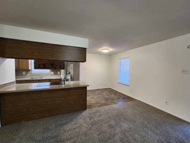 Building Photo - 508 Campbell Ln