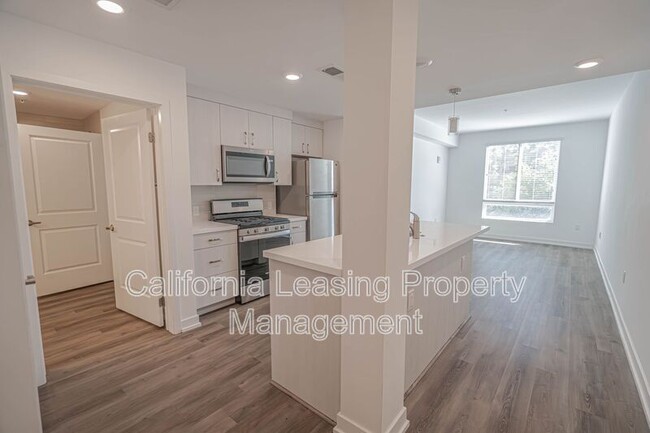 Building Photo - 26701 McBean Pkwy