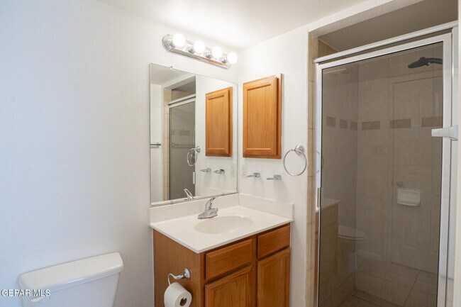 Building Photo - 1497 Dunlin Pl