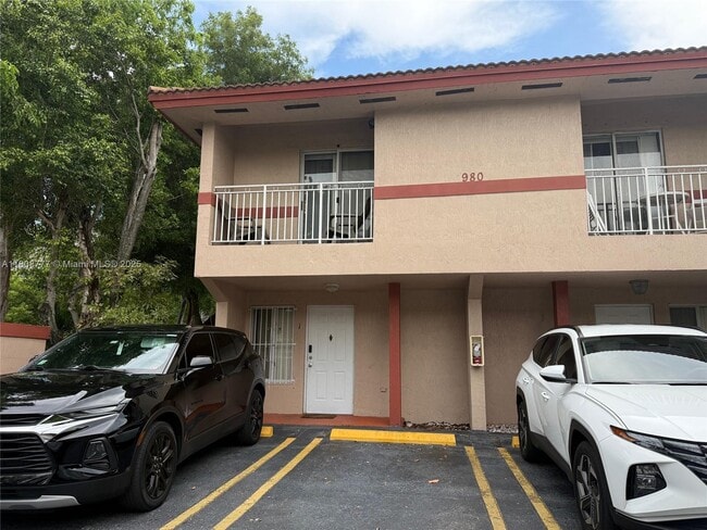 Building Photo - 980 NW 78th Ave