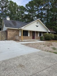 Building Photo - 227 Sequoia Cir