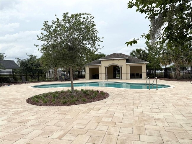 Building Photo - 12186 Sumter Dr