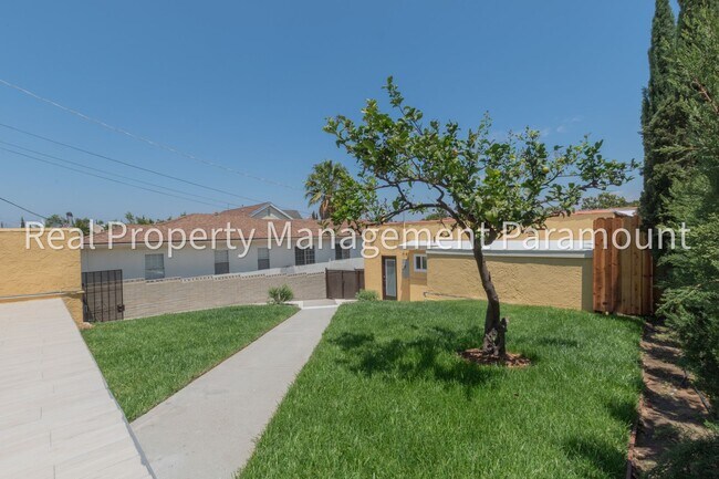 Building Photo - Beautiful Newly Renovated 3-Bedroom Home in a Prime Location