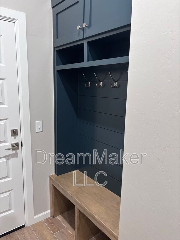 Building Photo - 11161 Black Lion Ct