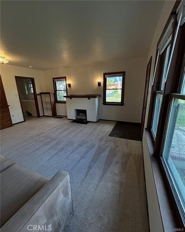 Building Photo - 1457 N Kenmore Ave