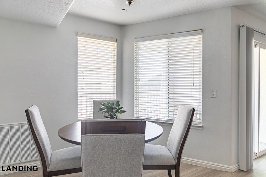 Building Photo - 5657 W Barn Rd