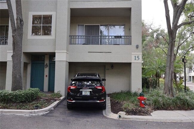 Primary Photo - 601 Island Pl Wy