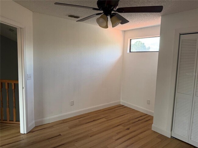 Building Photo - 702 Lighthouse Ct