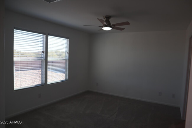 Building Photo - 1267 W Flowstone Trl