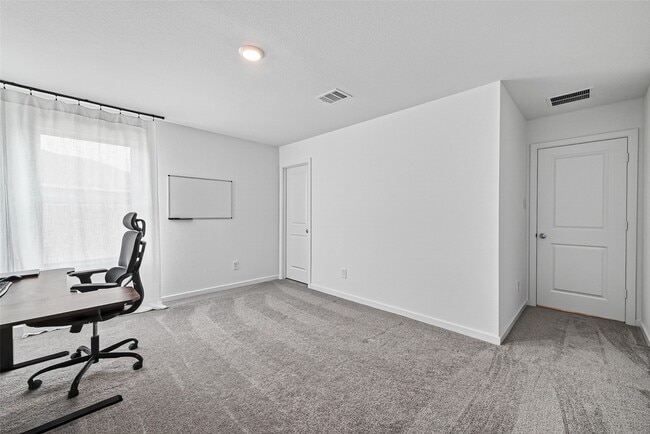Building Photo - 21831 Tallulah River Dr
