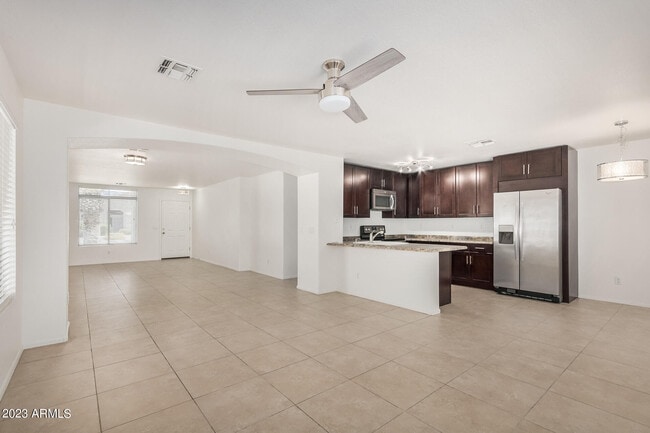 Building Photo - 8617 W Vogel Ave