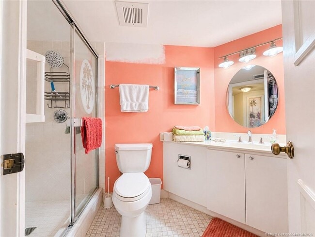 Building Photo - 9500 S Ocean Dr