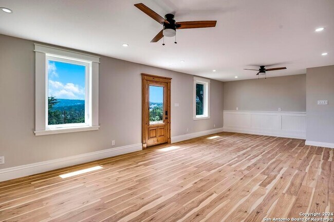 Building Photo - 111 Stony Hills Rd