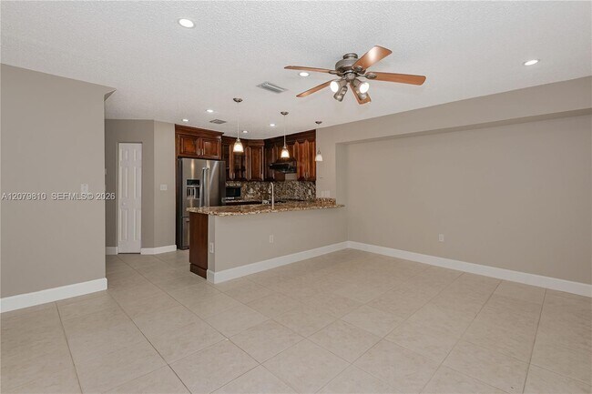 Building Photo - 1397 Harbour Side Dr