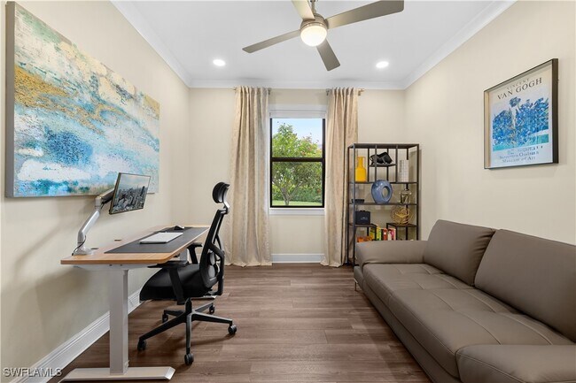 Building Photo - 9799 Everglades Dr