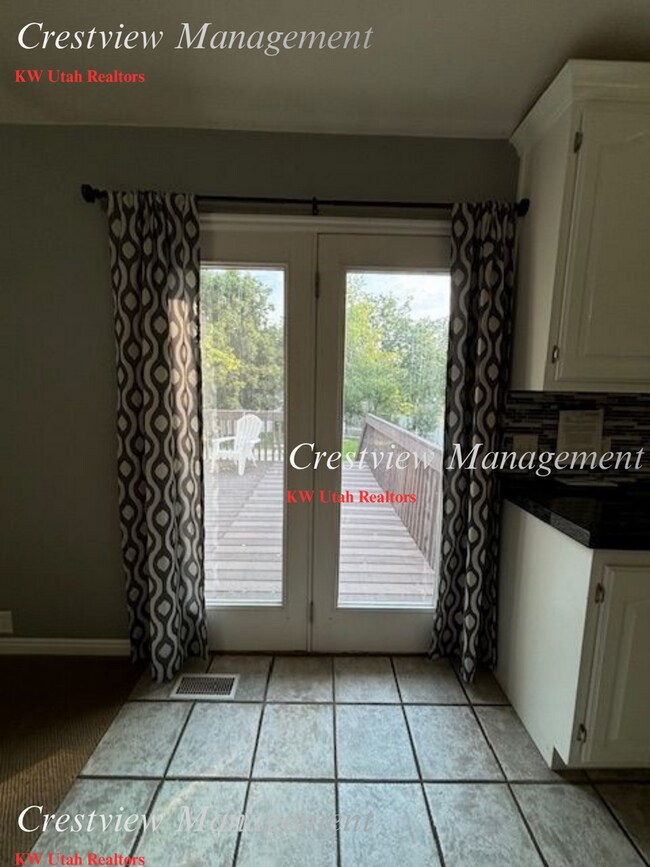 Building Photo - 2BR Apartment Close to Daybreak Marina and Trails