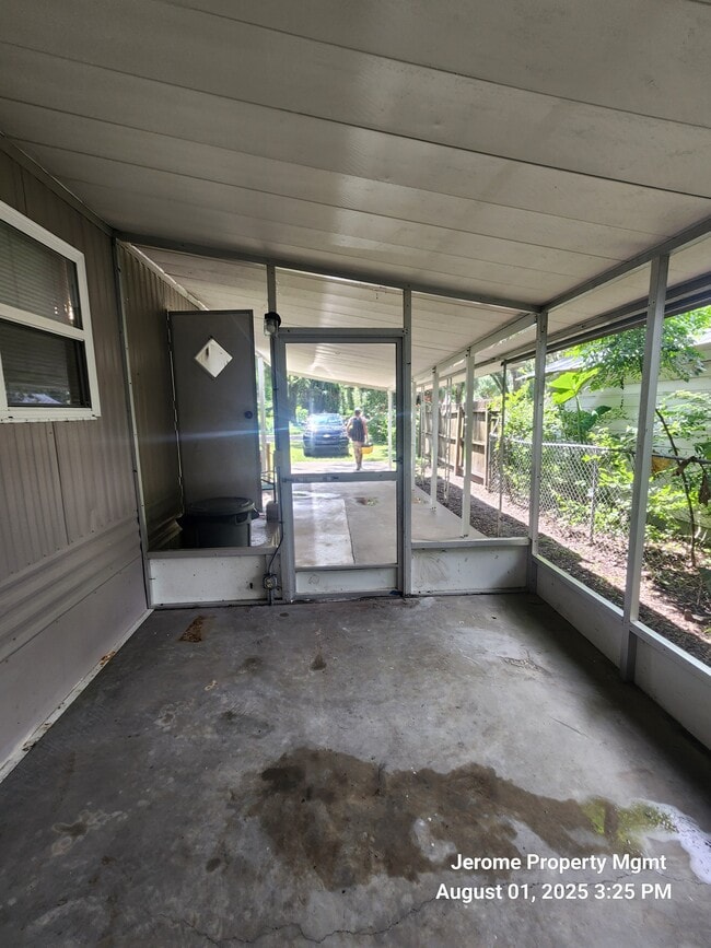 Building Photo - 4620 Plum St