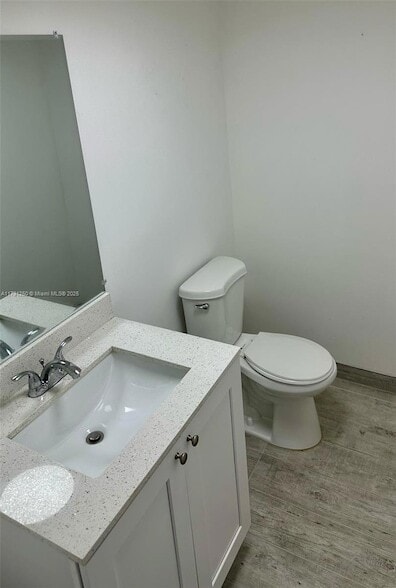 Building Photo - 13499 Biscayne Blvd