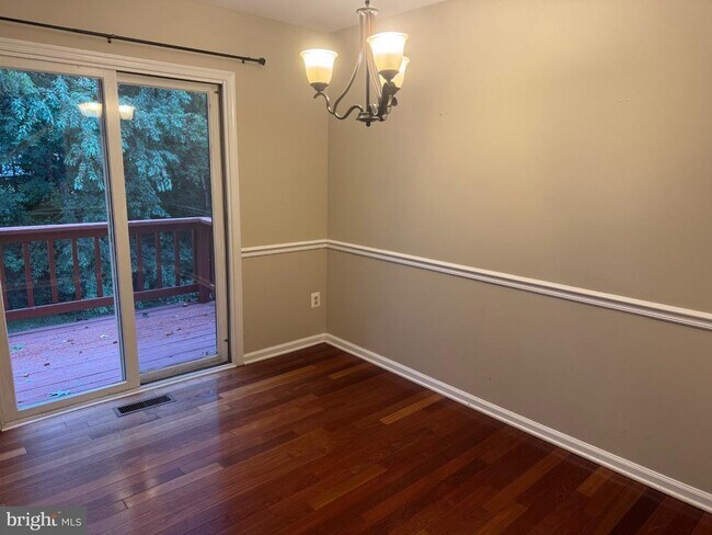 Building Photo - 6064 Clay Spur Ct