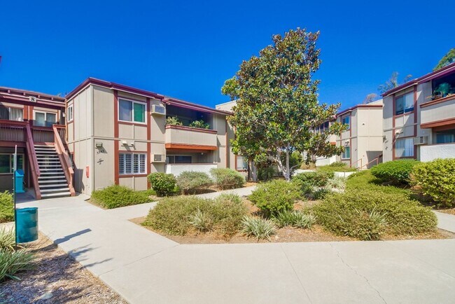 Building Photo - 5543 Adobe Falls Rd