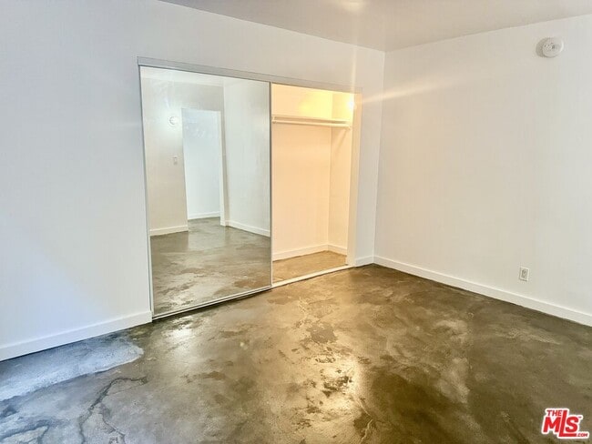 Building Photo - 511 Rialto Ave