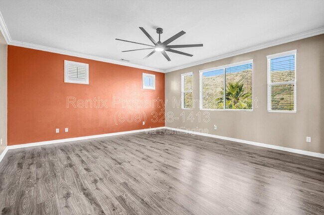 Building Photo - 28622 High Ridge Dr