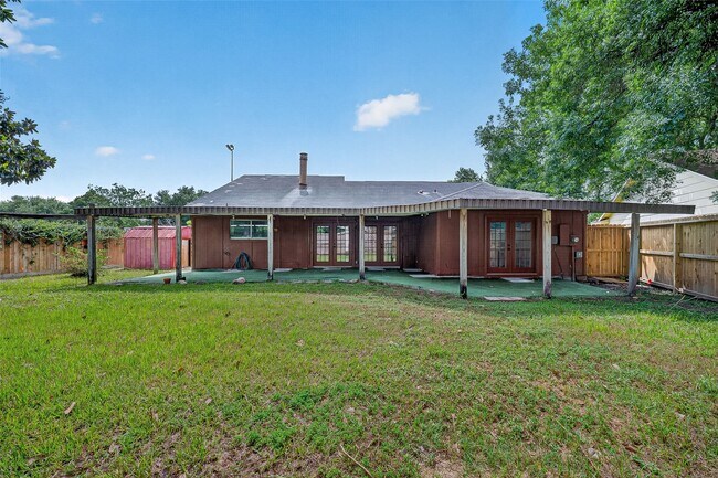 Building Photo - 711 Leicester Ln