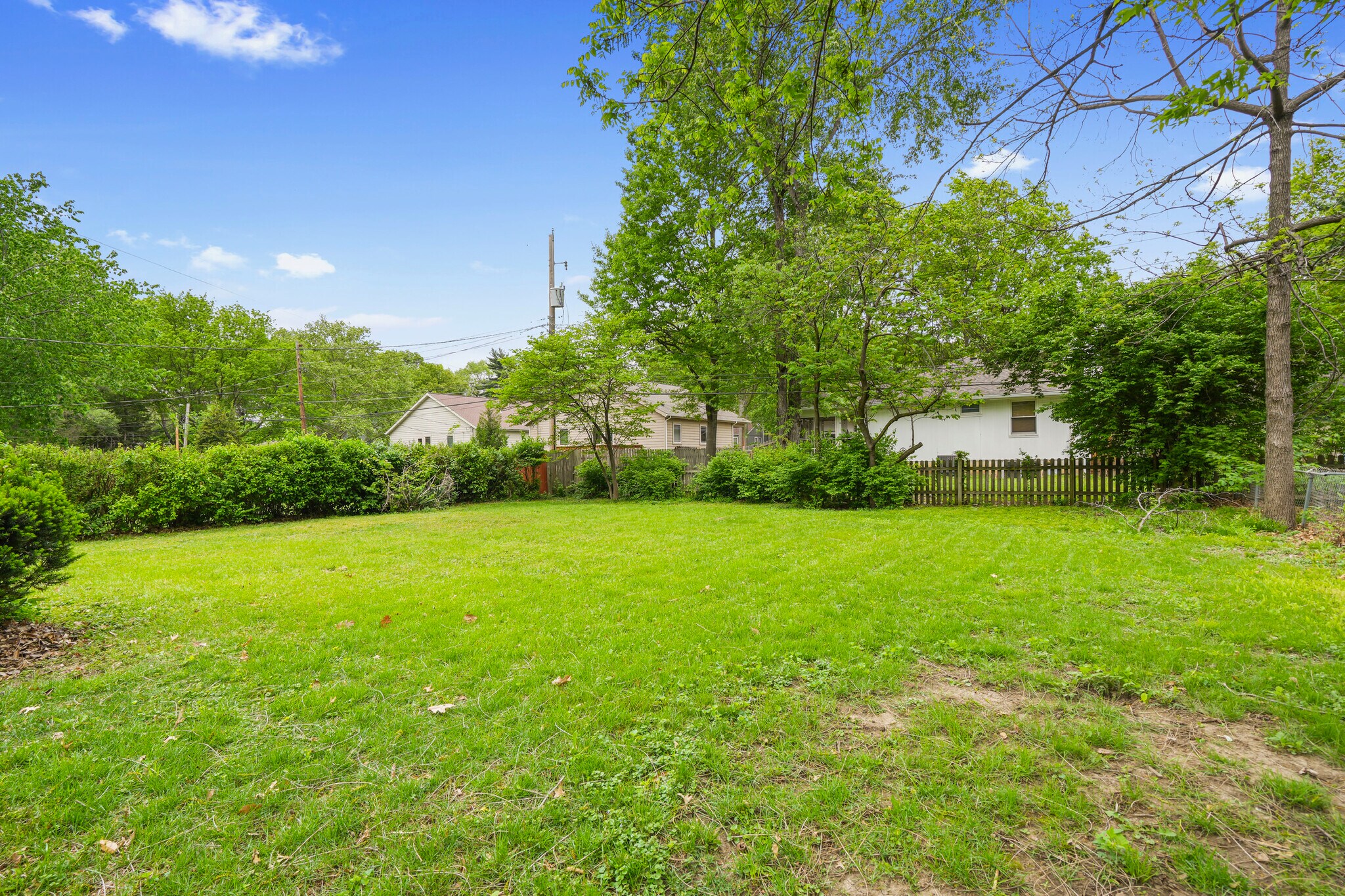 Building Photo - 8409 Ward Pky