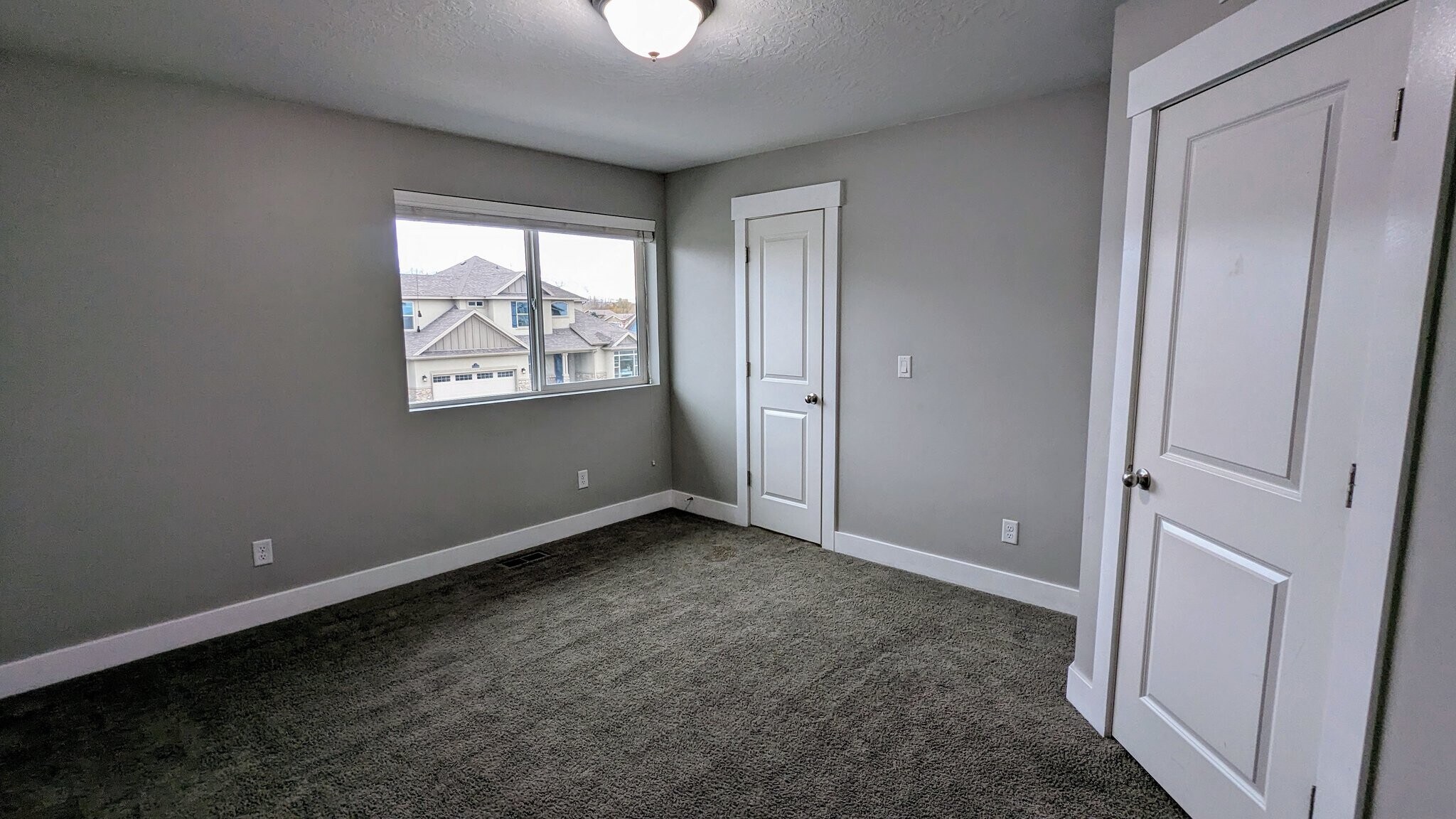 Building Photo - 45 Delgada Ln