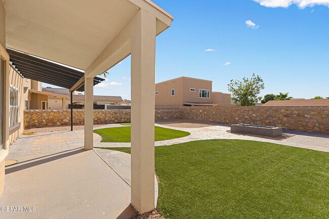 Building Photo - 3129 Spring Willow