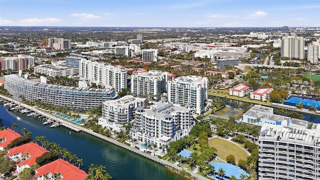 Building Photo - 3030 NE 188th St