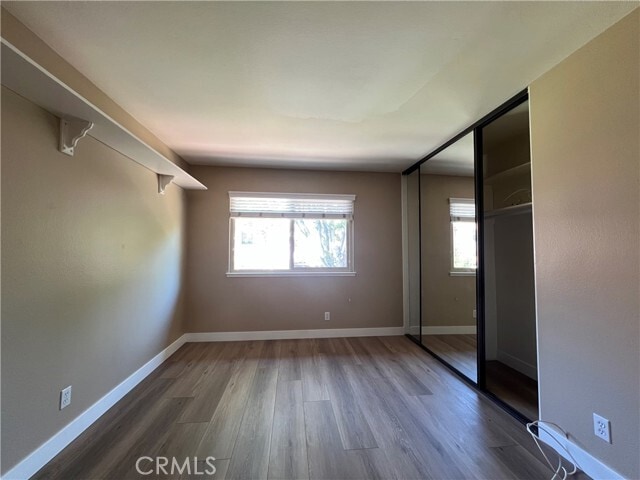 Building Photo - 9814 Ladera Ct