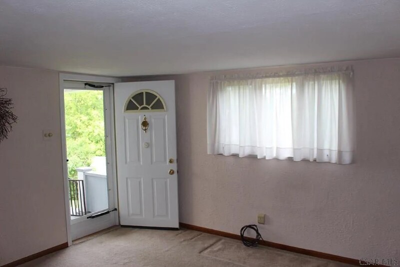 Building Photo - 207 Burkhard St