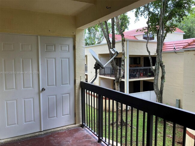 Building Photo - 13036 SW 88th Terrace N