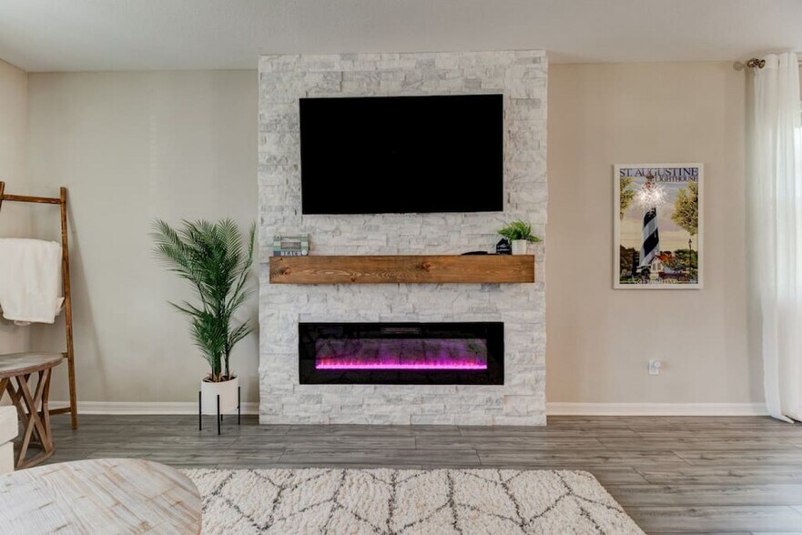 Electric fire place with mount for tv. - 509 Falcon Ridge Rd