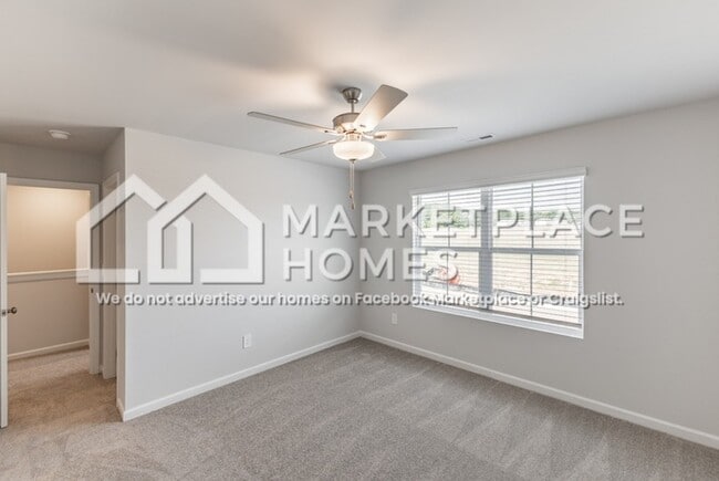 Building Photo - 4129 Hudson Ct SW