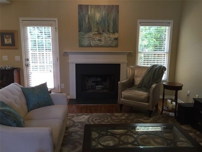 Building Photo - 10765 Morton Chase Way