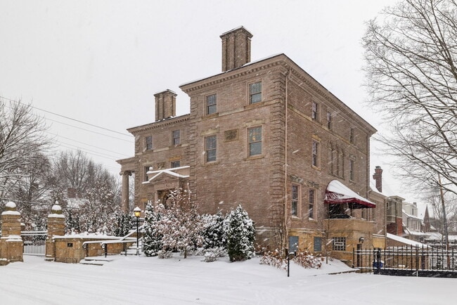 Building Photo - 5135 Ellsworth Ave