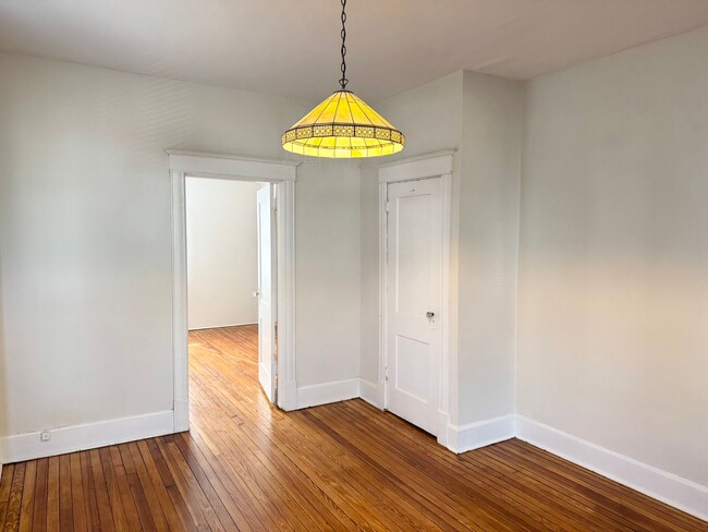 Building Photo - 3405 Brotherton Rd