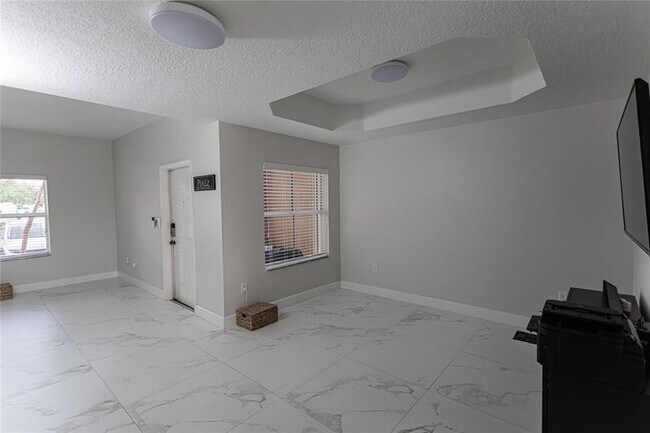 Building Photo - 14387 SW 9th Ct