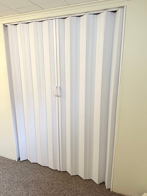 Building Photo - 2 Rockland Cir