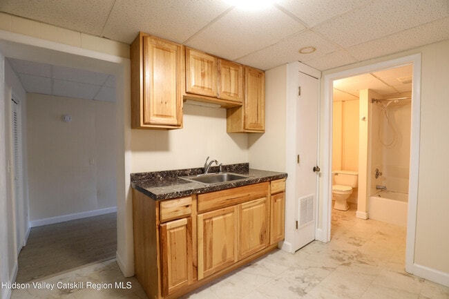 Building Photo - 41 Livingston St