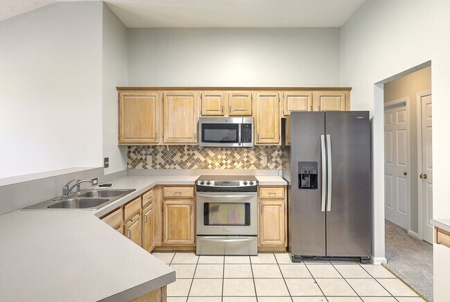 Building Photo - Gorgeous Home in Mt Pleasant's Belle Hall!