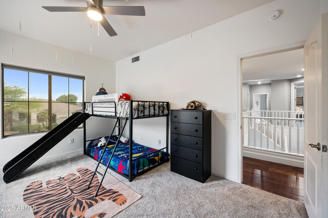 Building Photo - 630 S Boulder Ct