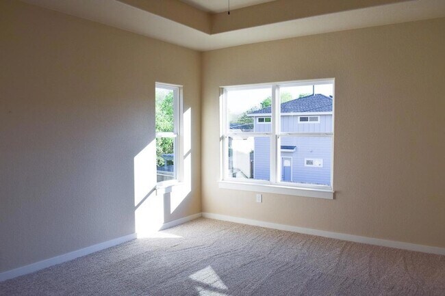 Building Photo - 3303 Elija St