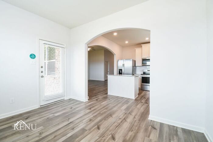 Building Photo - 1105 Wheatfield Ln