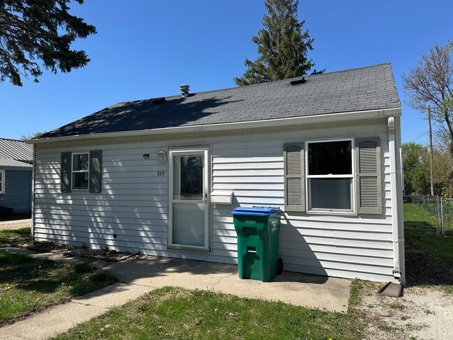 Primary Photo - 2 Bedroom House in Webster City $750