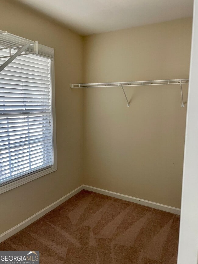 Building Photo - 5371 Apple Grove Rd NE